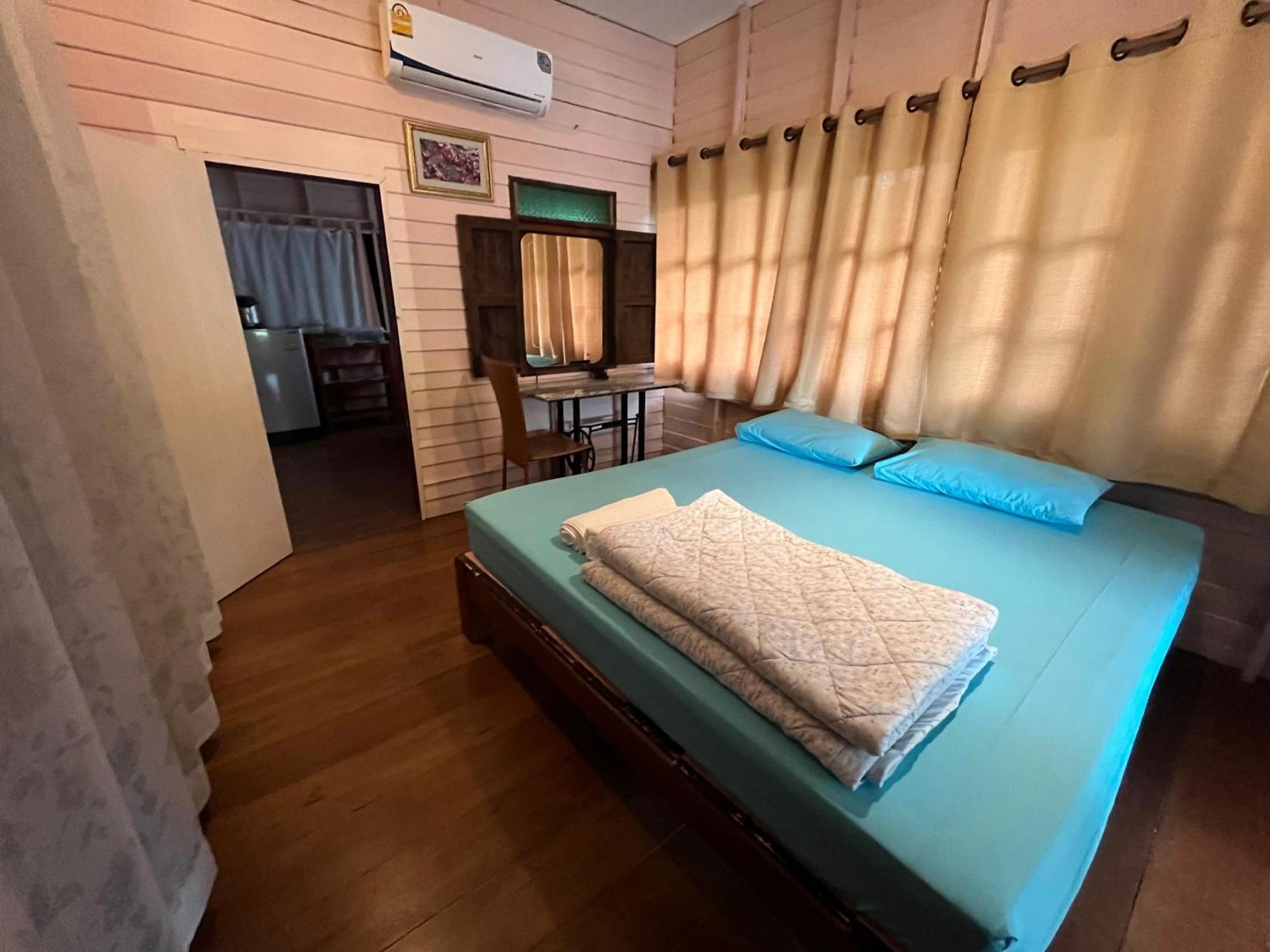 ครูหนูบ้านพัก แหลมงอบ Krunou Baanpak Trat Exterior photo