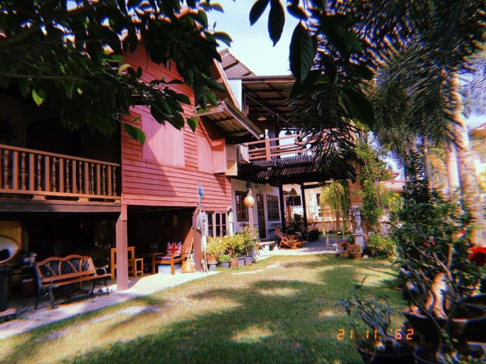ครูหนูบ้านพัก แหลมงอบ Krunou Baanpak Trat Exterior photo